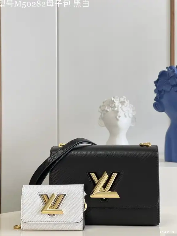 PM LOUIS VUITTON TWIST 0706